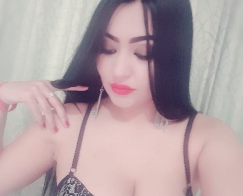 surbhi sexy escort